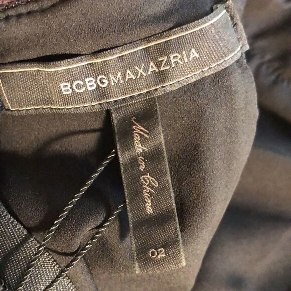 NWT BCBG’s ‘Nera’ Shimmer & Shine LBD. Cocktails 🍸 🍹 and Dancing 💃 🕺 Anyone? - Picture 8 of 17